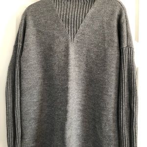 Tory Burch grey sweater mock neck Sz L